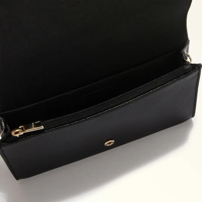 Carteira Furla Camelia com corrente Carteira Furla Camelia com corrente