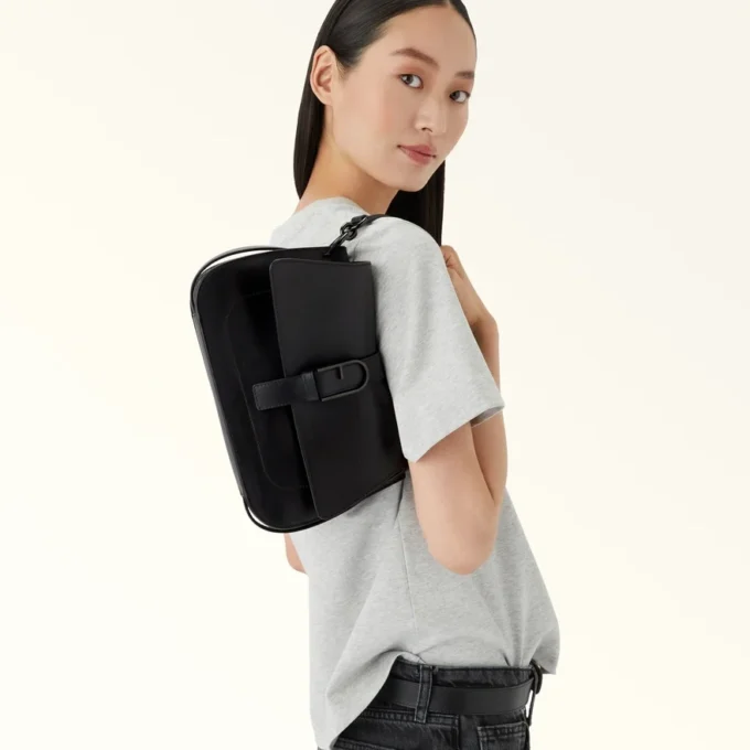 Furla Flow Top Handle M Furla Flow Top Handle M