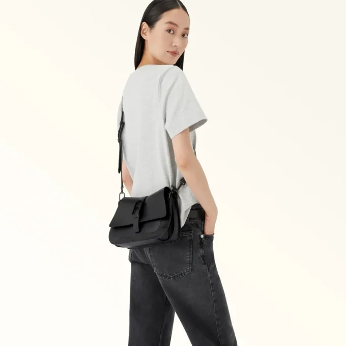 Furla Flow Top Handle M Furla Flow Top Handle M