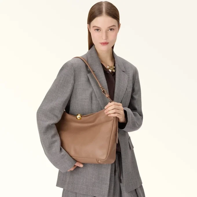 Mala de ombro Furla Sfera Soft L Mala de ombro Furla Sfera Soft L
