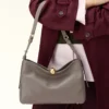 Mala de ombro Furla Sfera Soft M Mala de ombro Furla Sfera Soft M