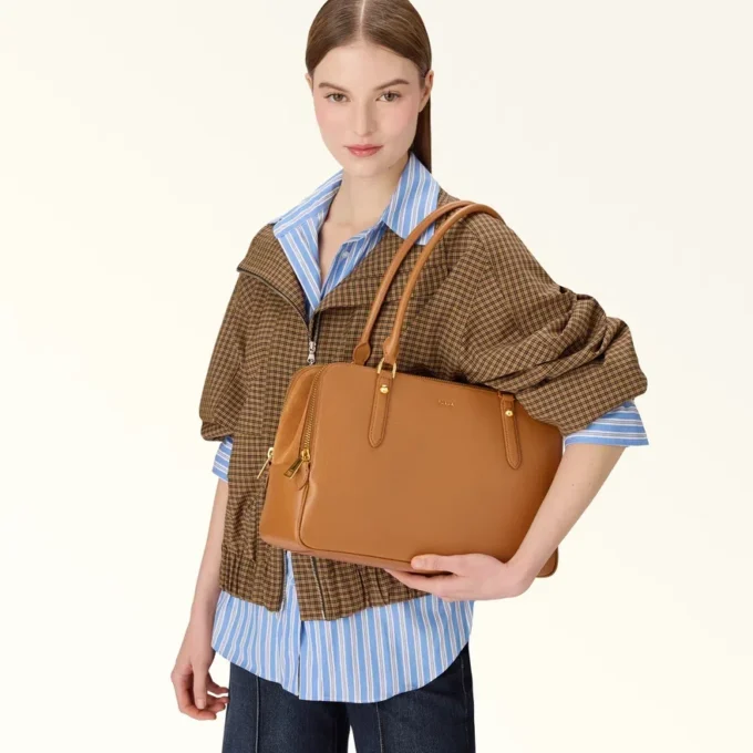 Mala Furla Giulia Boston L Mala Furla Giulia Boston L