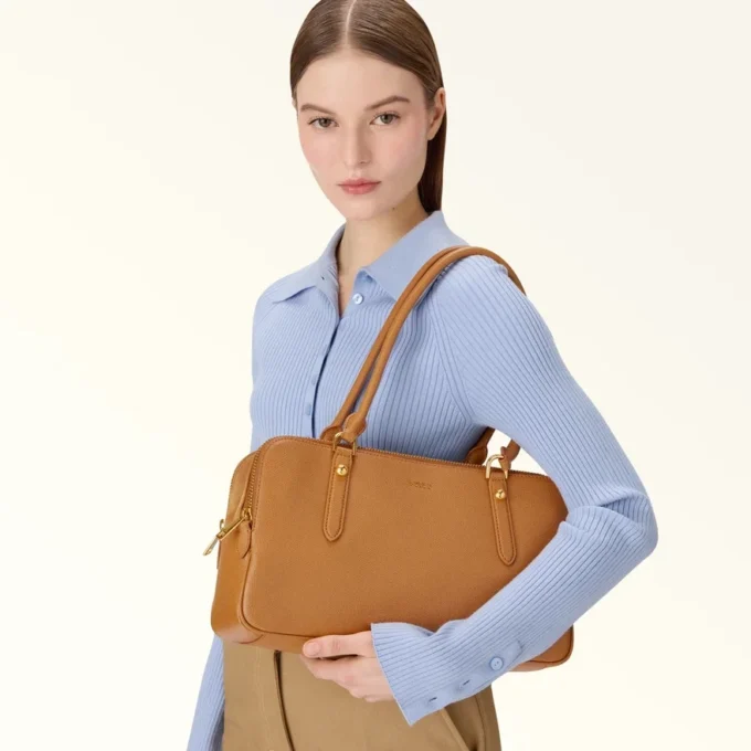 Mala Furla Giulia Boston M Mala Furla Giulia Boston M