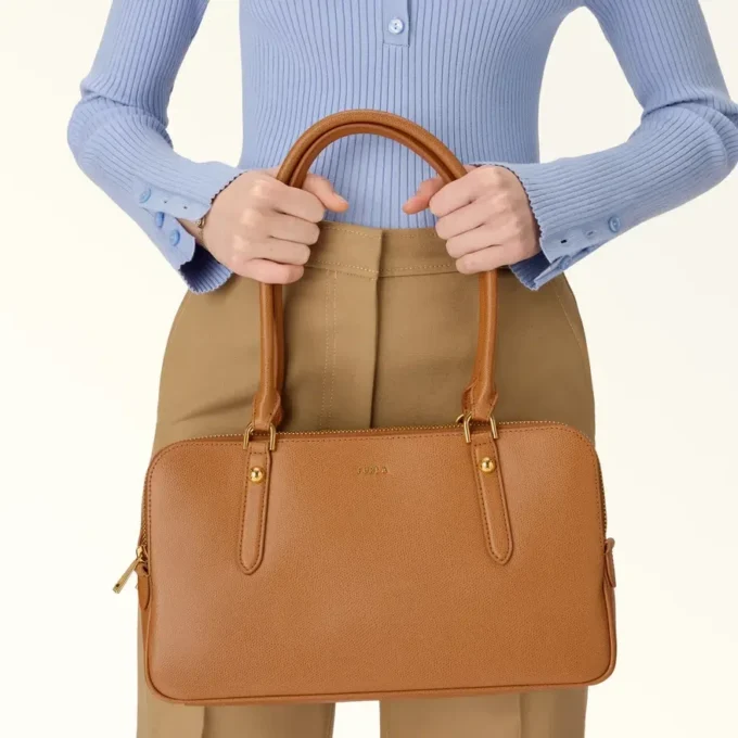 Mala Furla Giulia Boston M Mala Furla Giulia Boston M