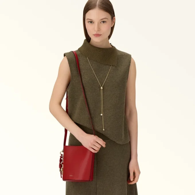 Mala tipo balde Furla Roxie