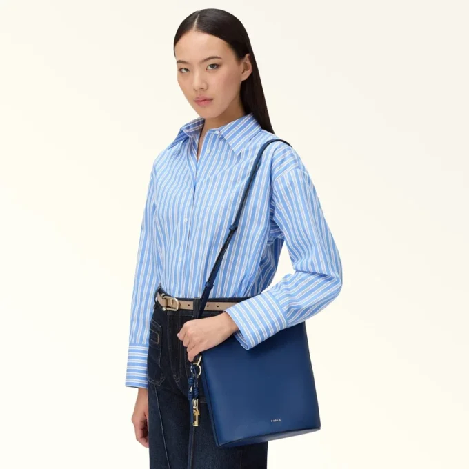 Mala tipo balde Furla Roxie S